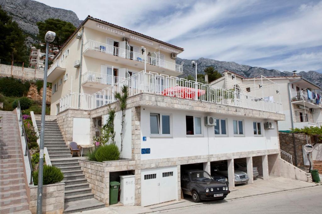 Apartments Irma Baška Voda Exterior foto